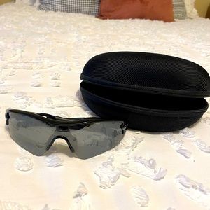 Men’s Oakley Sunglasses